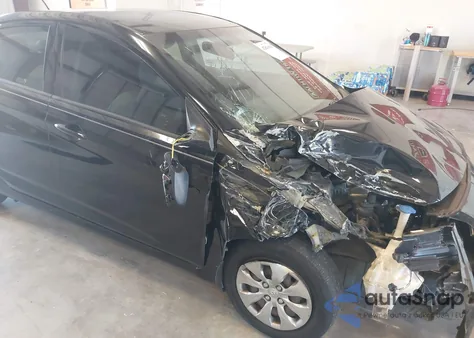 2017 Hyundai Accent Se z USA, uszkodzony, nr VIN KMHCT4AE0HU358026